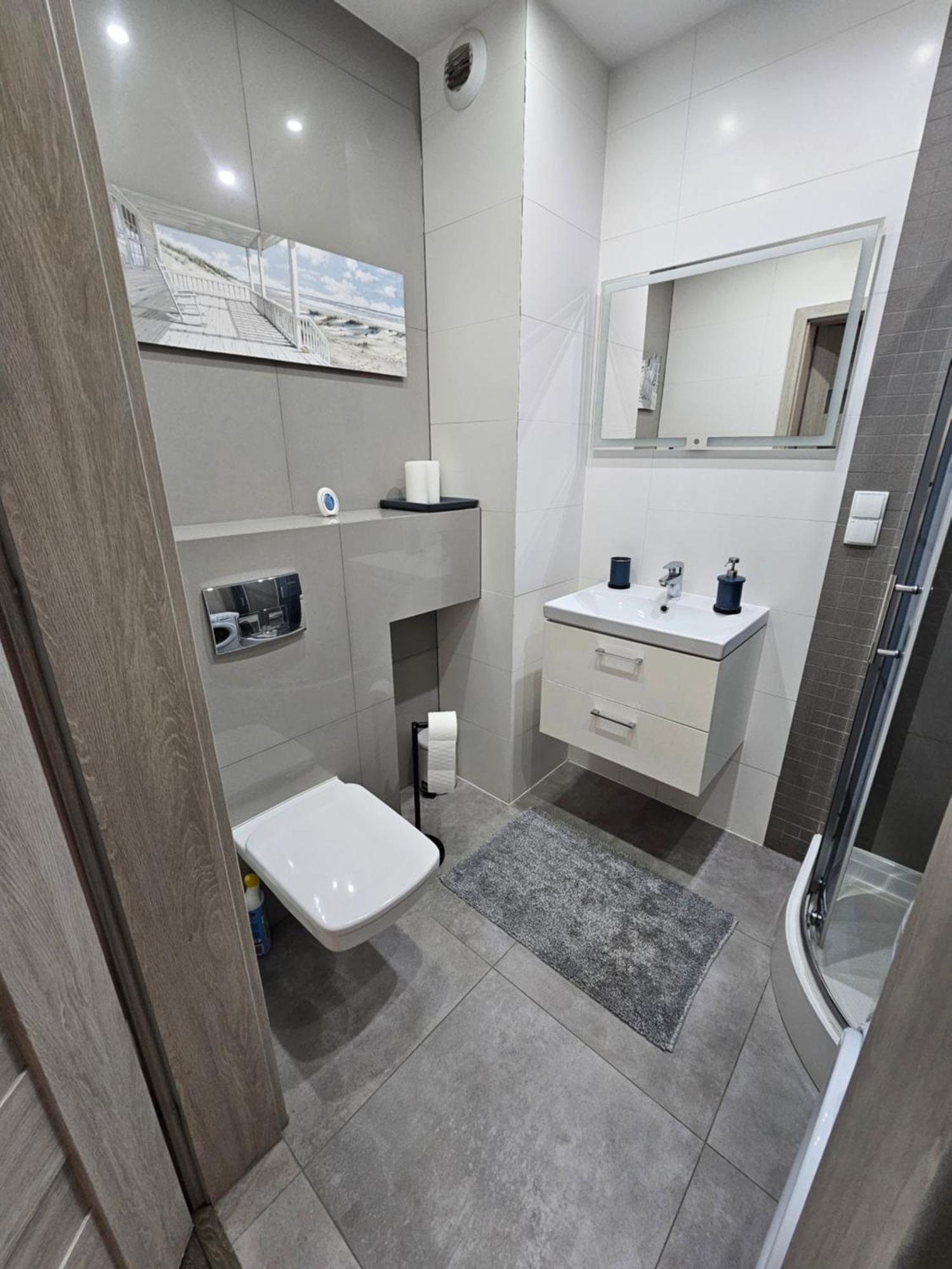 Przytulny Apartament Do Wynajecia レダ エクステリア 写真